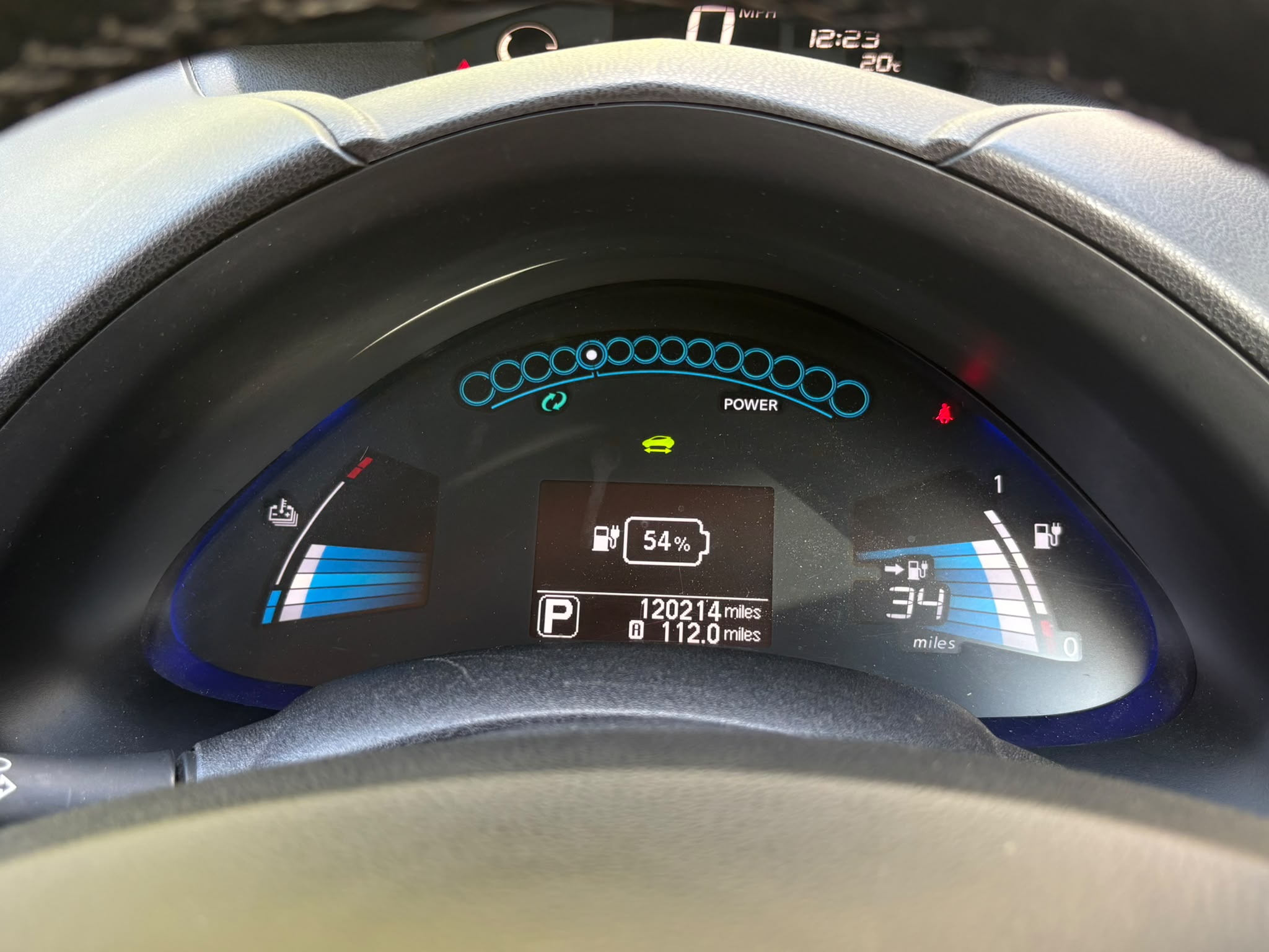 Nissan Leaf photo 9