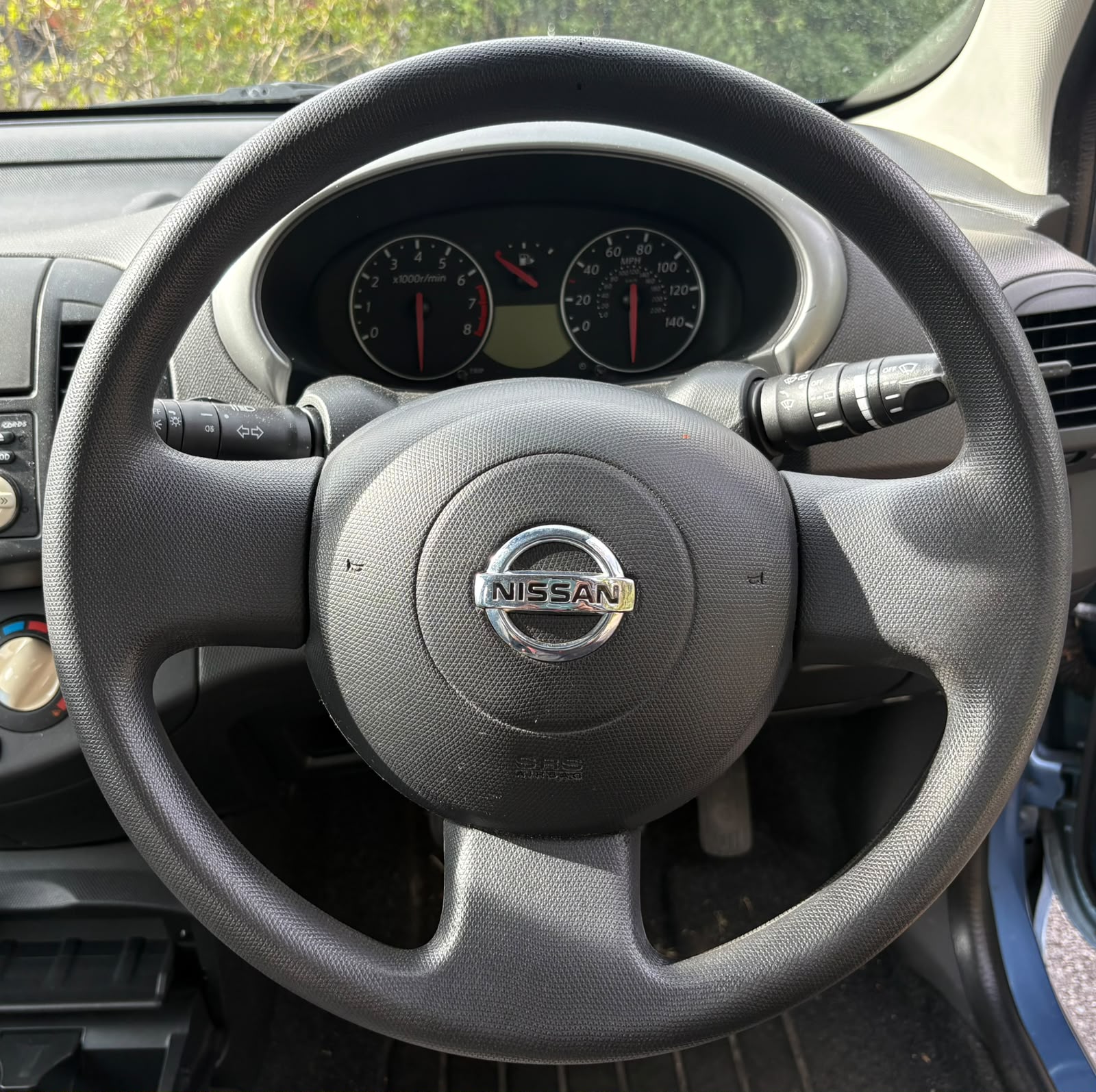 Nissan Micra 1.2 Petrol photo 9